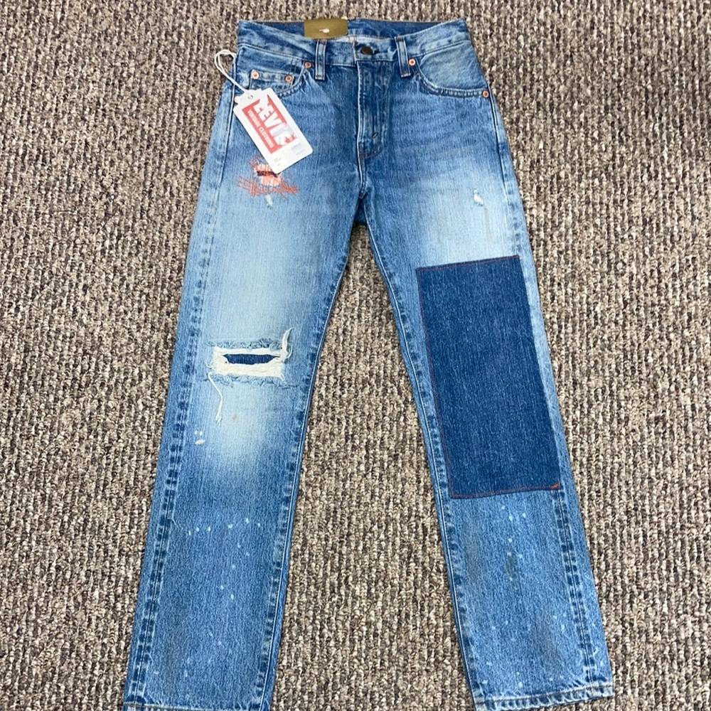 Levi’s Vintage 1967 NWT Womens Distressed 505-0217 Straight Leg Jeans size 24